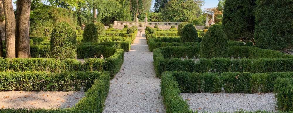 JARDIN VILLA PRIVÉE, UDINE – Pavage en galets Millefiori avec GRAVELFIX